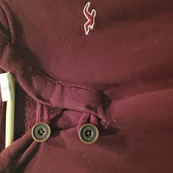 HOLLISTER Men's Burgundy Hoodie - Picture 3 of 5